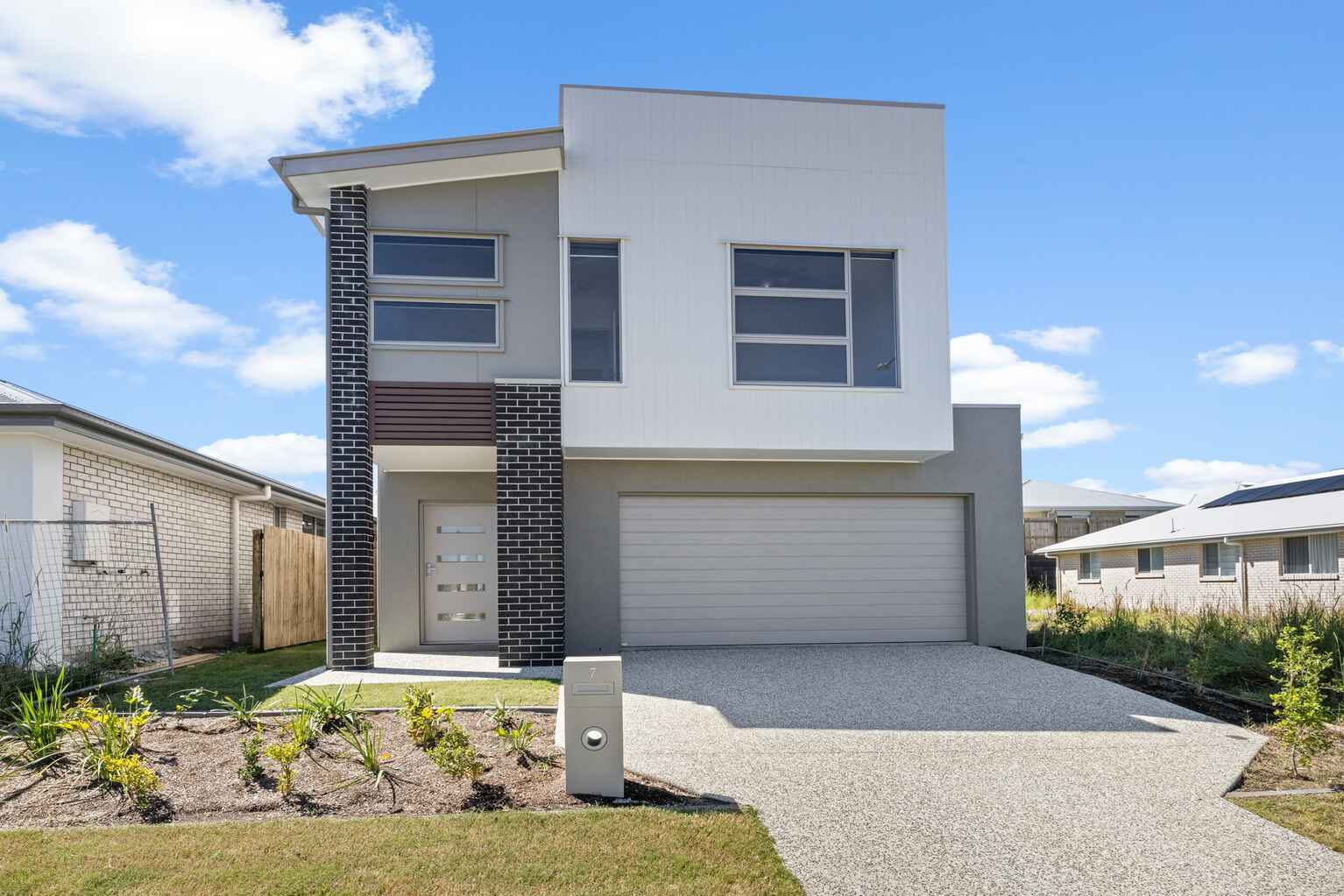 7 Blackwood Street Redland Bay