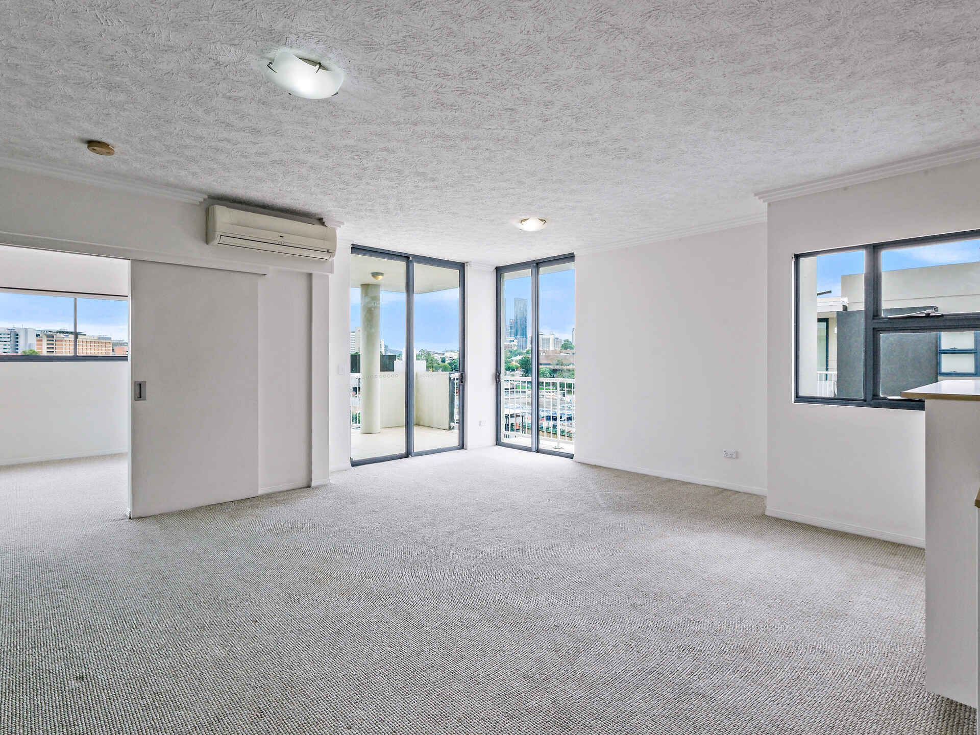 230/803 Stanley St Woolloongabba