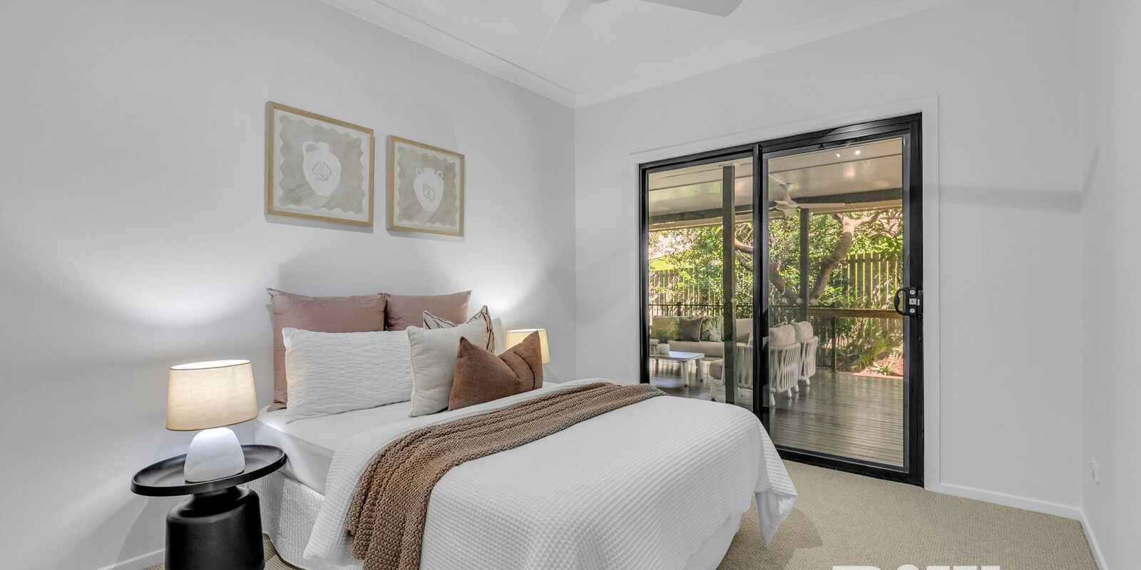 22 Parkway Place Kenmore