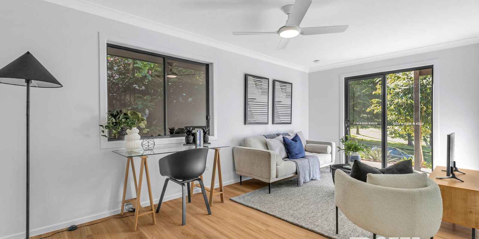 22 Parkway Place Kenmore