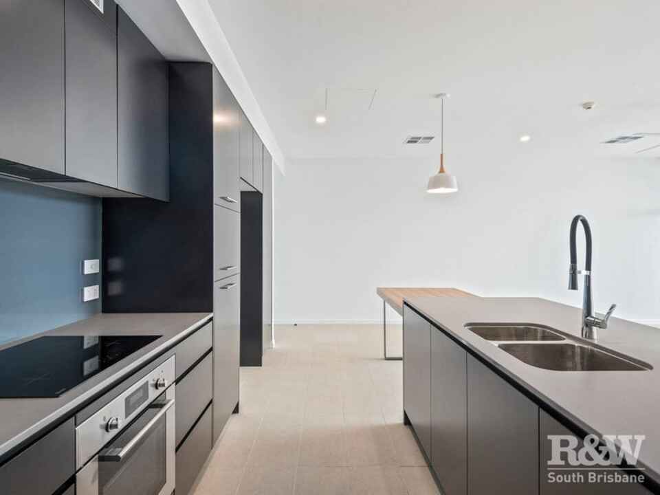 1303/39 Banya Street Bulimba