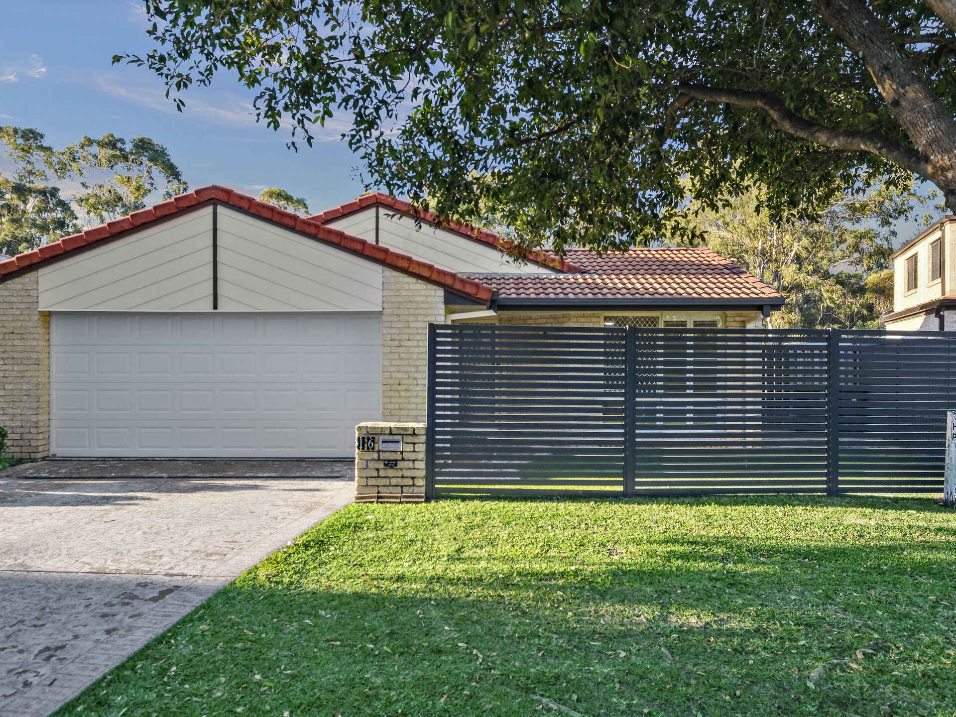 16 Michael Place Tingalpa