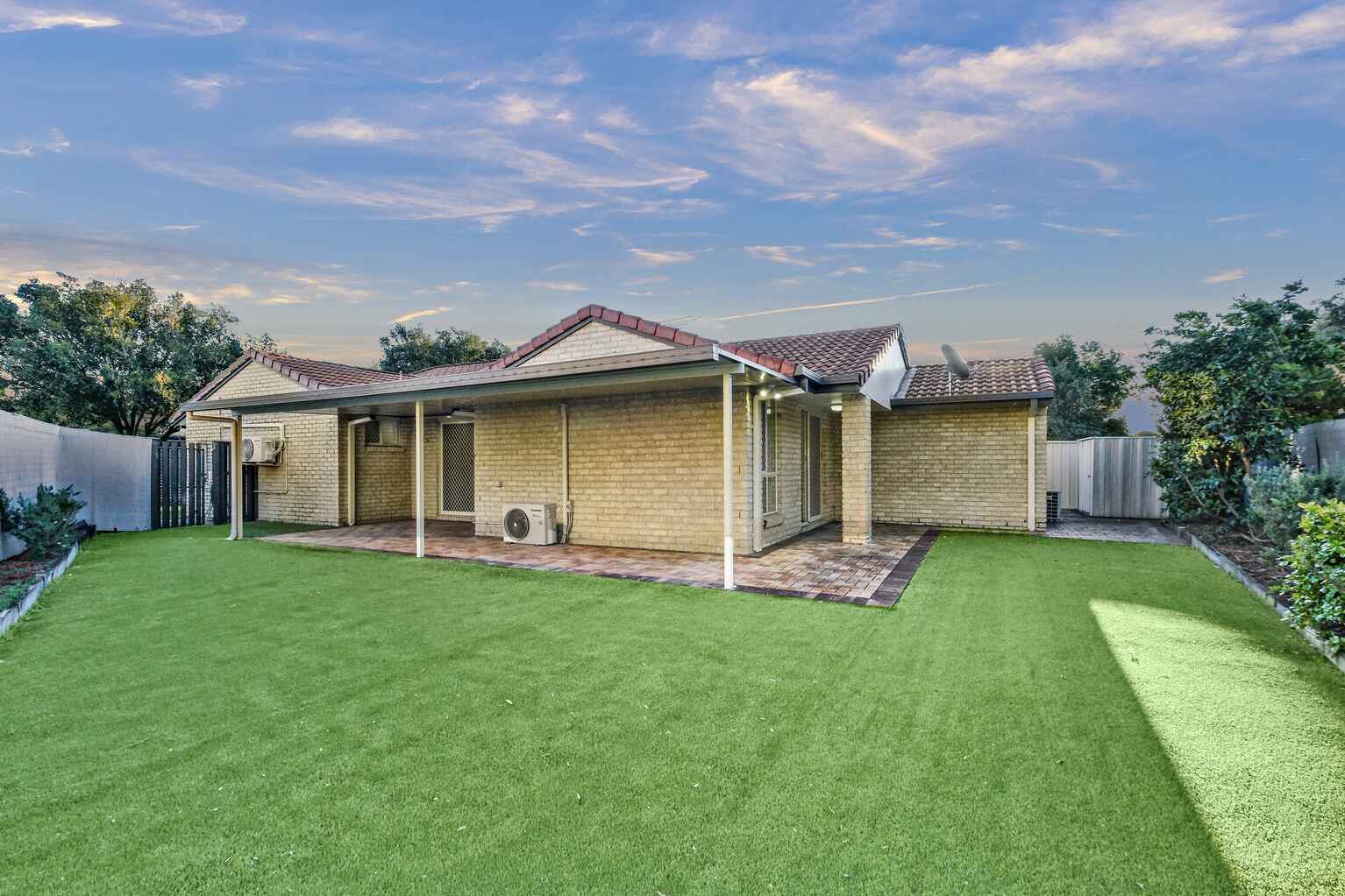 16 Michael Place Tingalpa 16 Michael Place Tingalpa