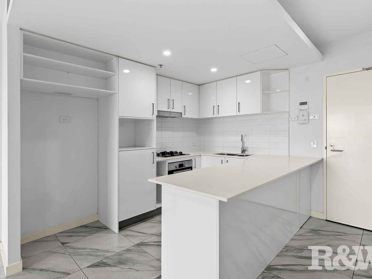 308/70-74 Carl Street Woolloongabba