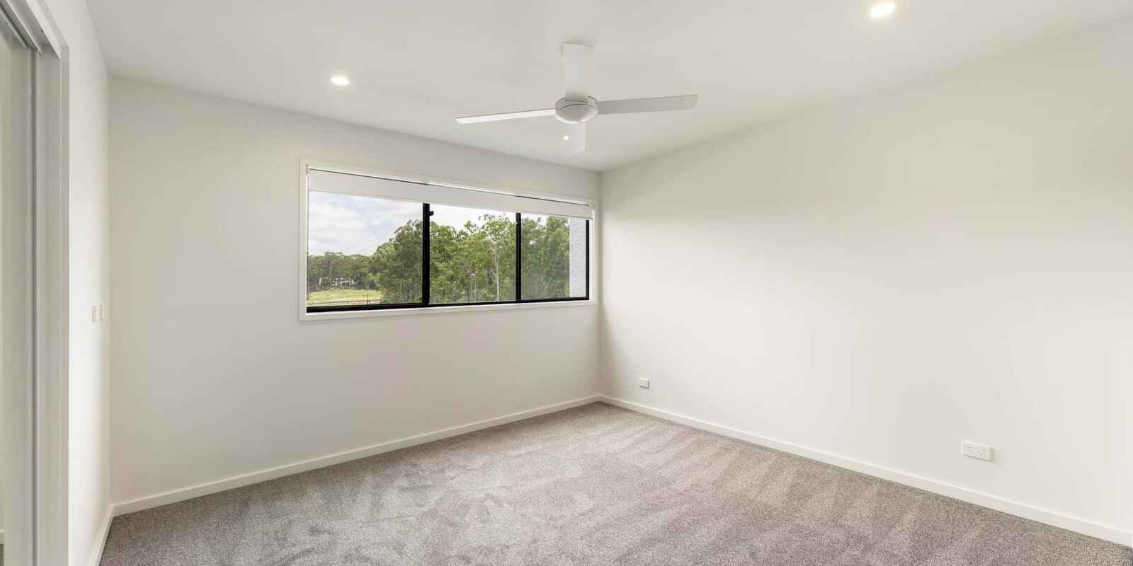 28/100 Champions Crescent Brookwater