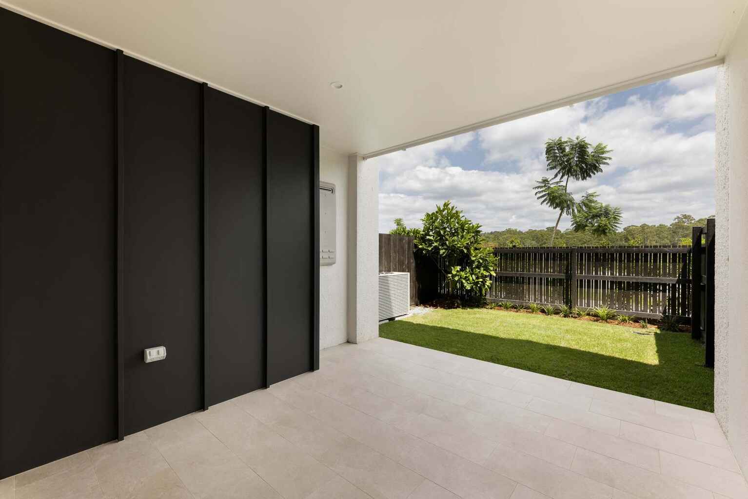 28/100 Champions Crescent Brookwater