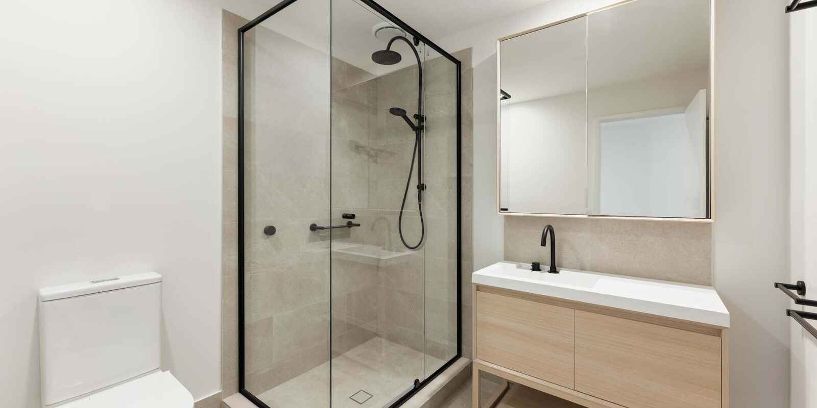 28/100 Champions Crescent Brookwater