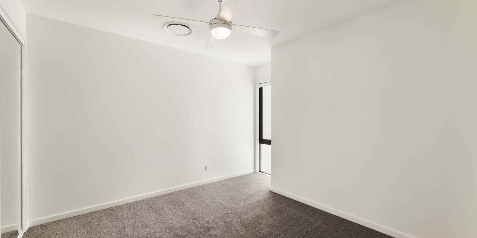 28/100 Champions Crescent Brookwater