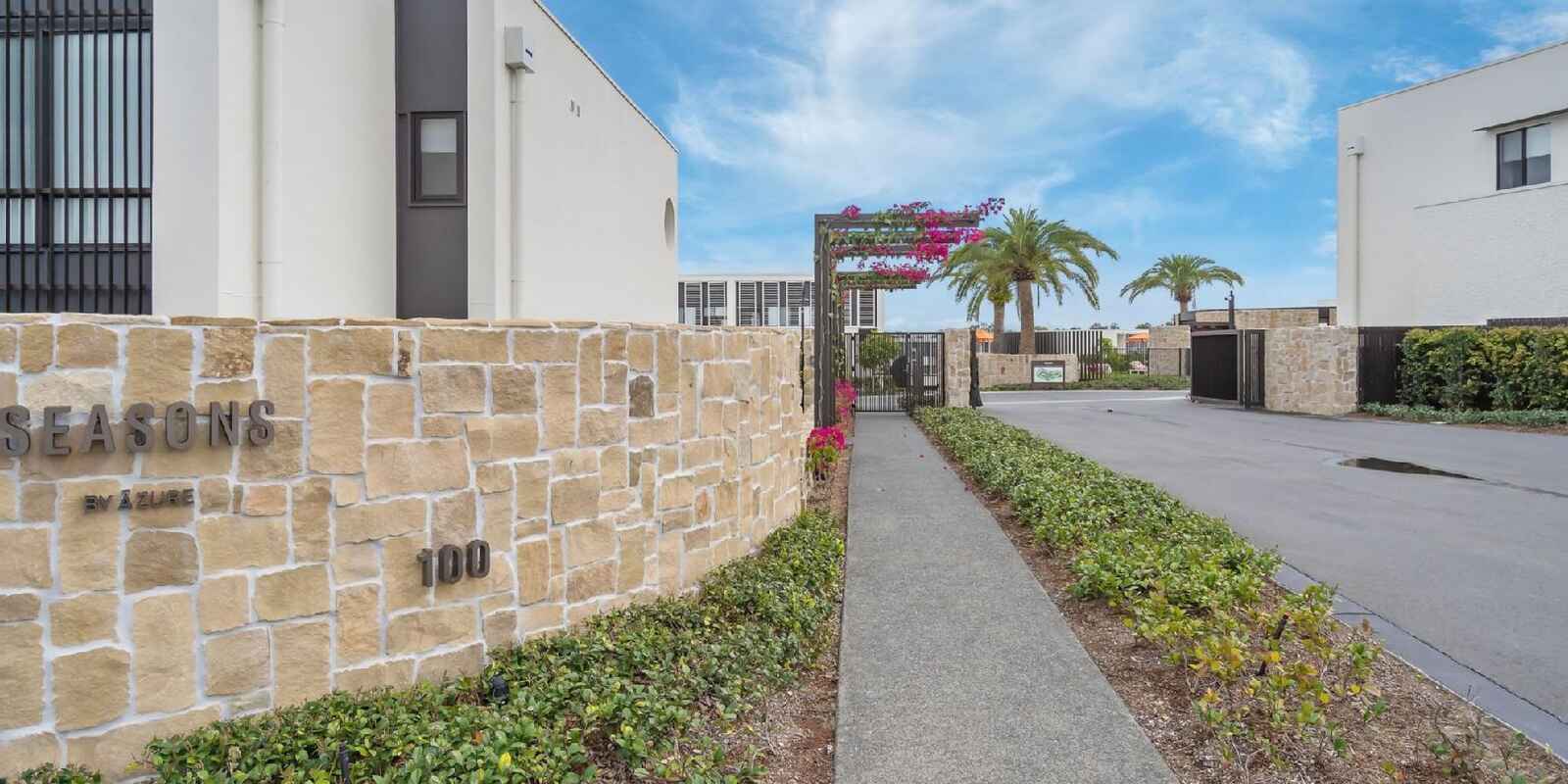 28/100 Champions Crescent Brookwater