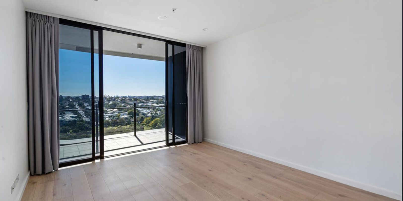 1204/17 Deshon Street Woolloongabba 1204/17 Deshon Street Woolloongabba