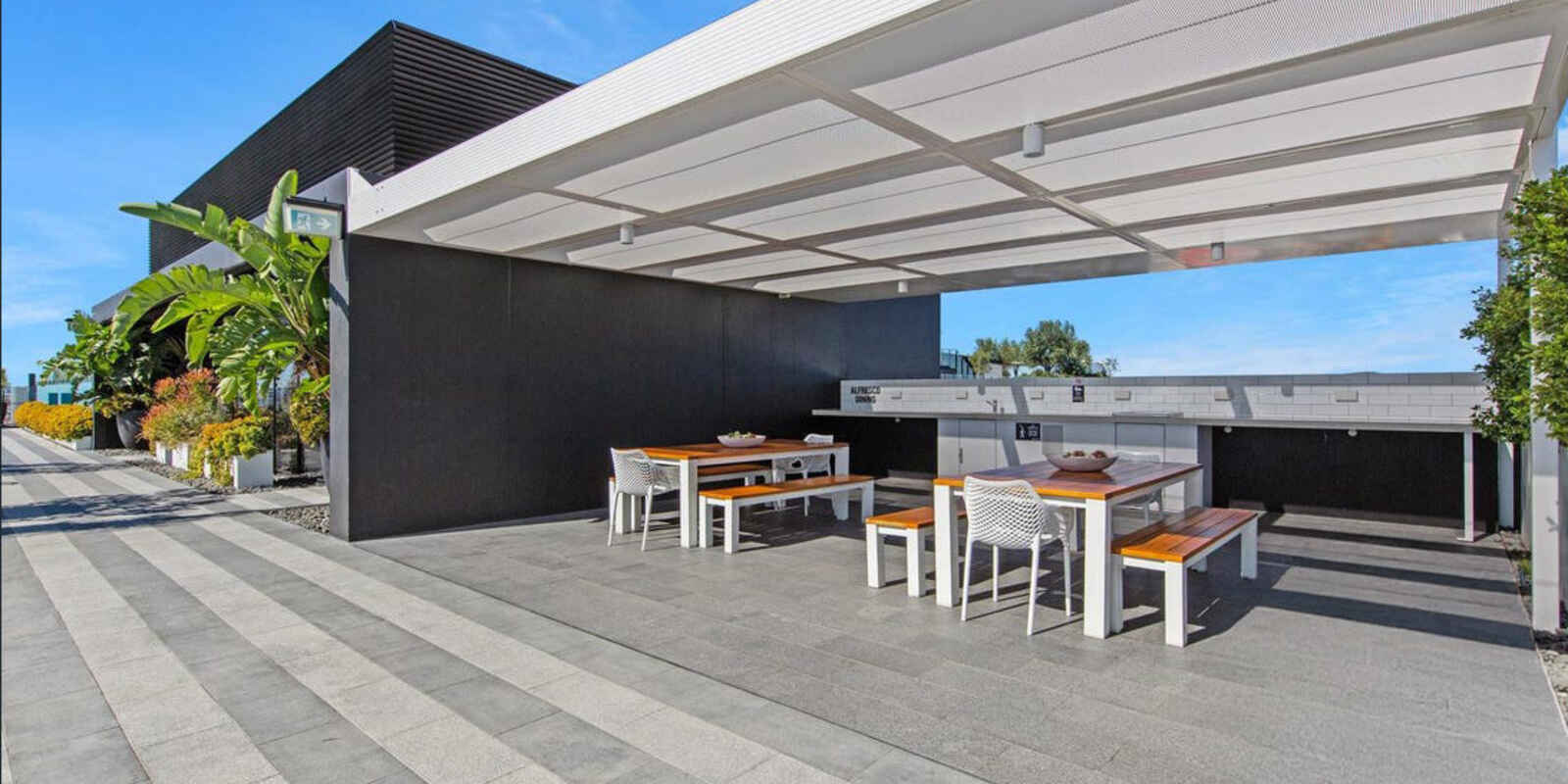 1204/17 Deshon Street Woolloongabba 1204/17 Deshon Street Woolloongabba