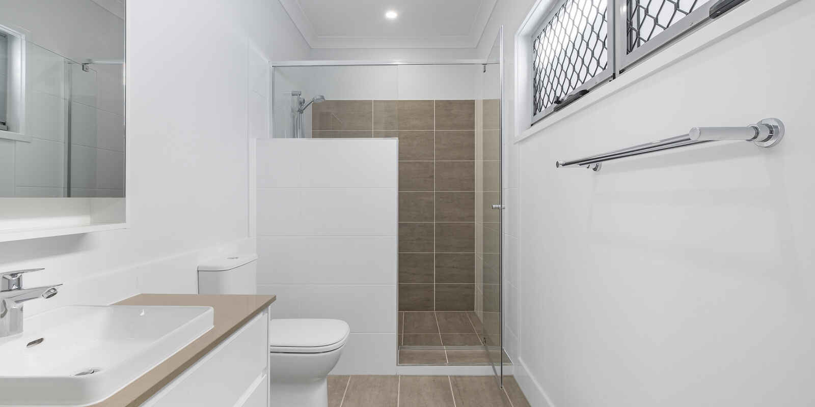 103 Wallace Street Walloon
