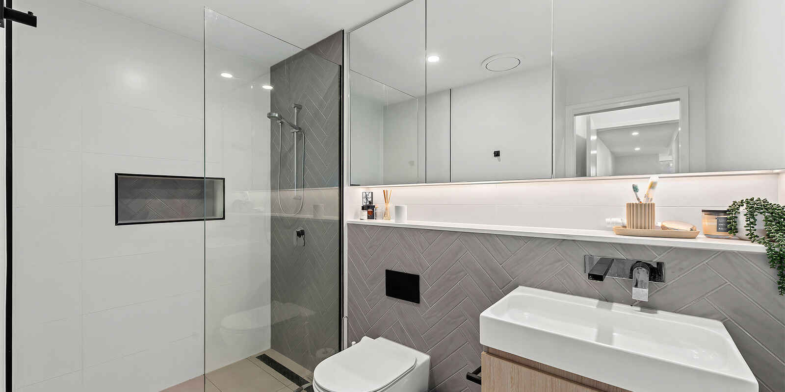 208/8 Zillah Street Stones Corner 208/8 Zillah Street Stones Corner