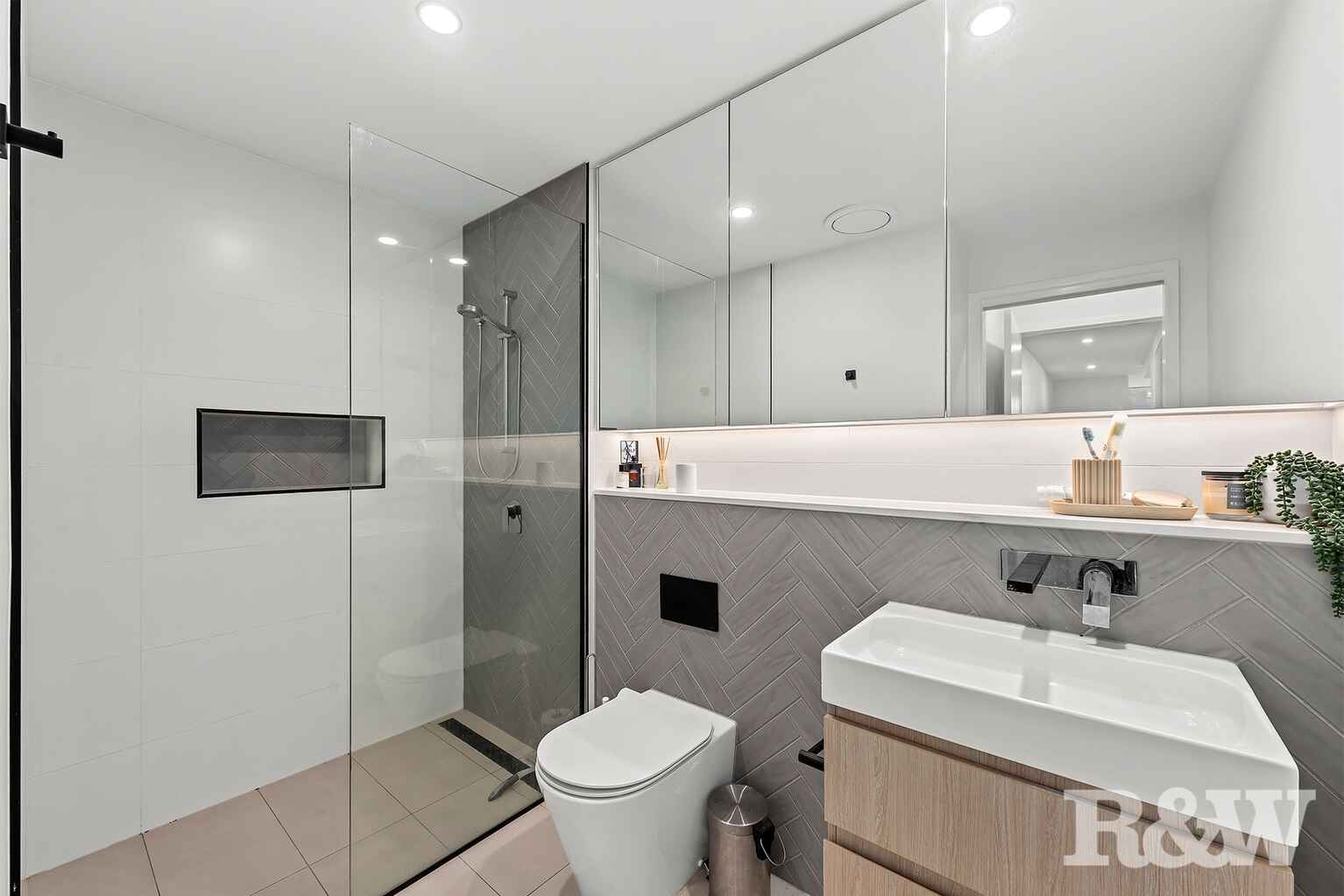 208/8 Zillah Street Stones Corner 208/8 Zillah Street Stones Corner