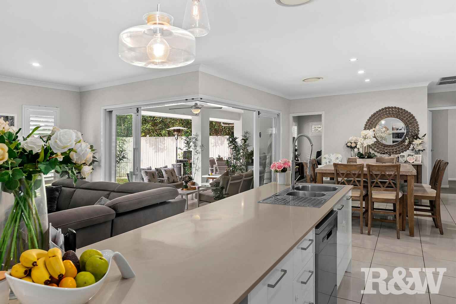 2 Poppy Place The Gap