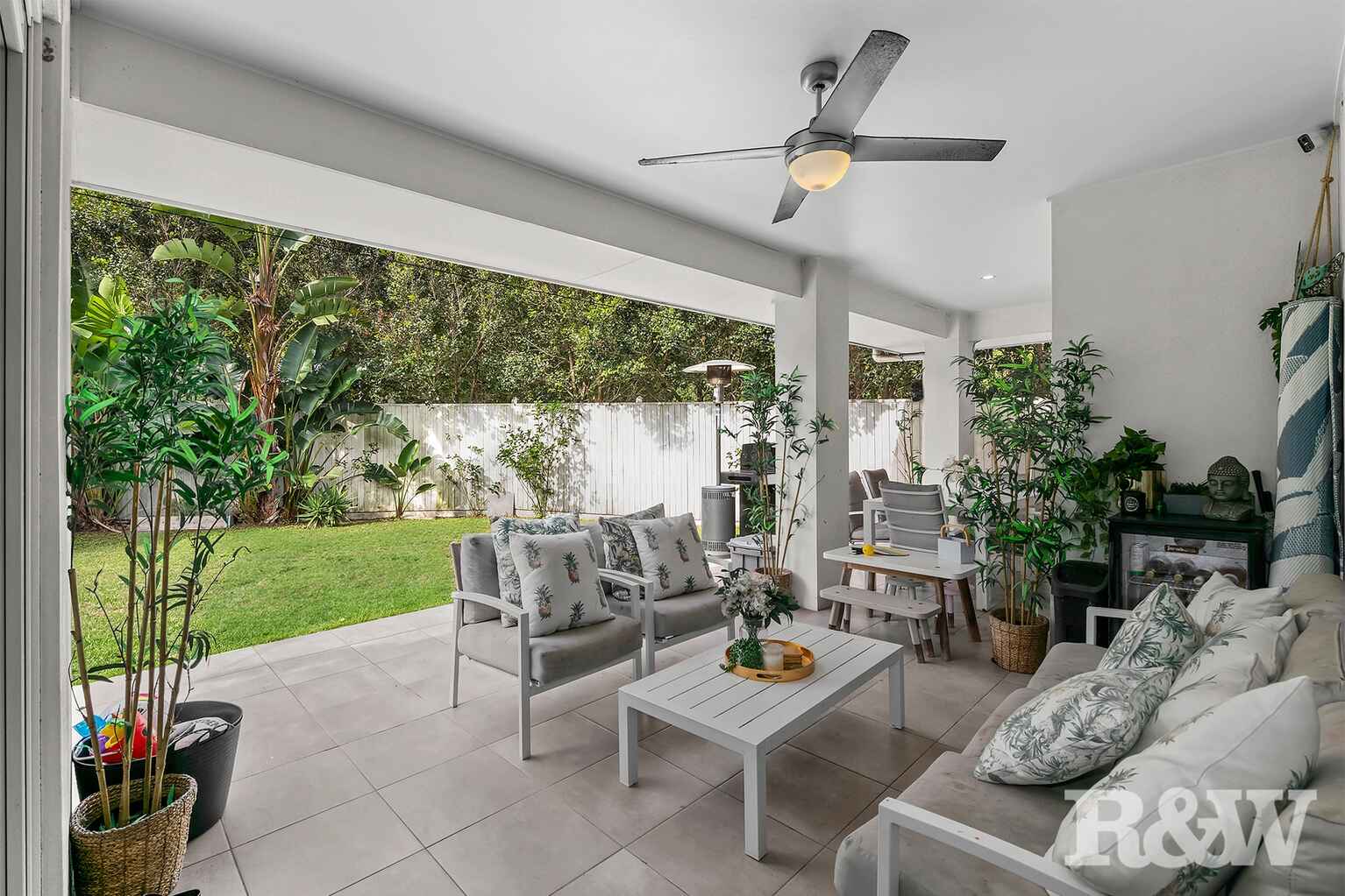 2 Poppy Place The Gap