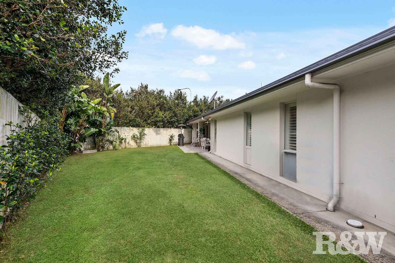 2 Poppy Place The Gap