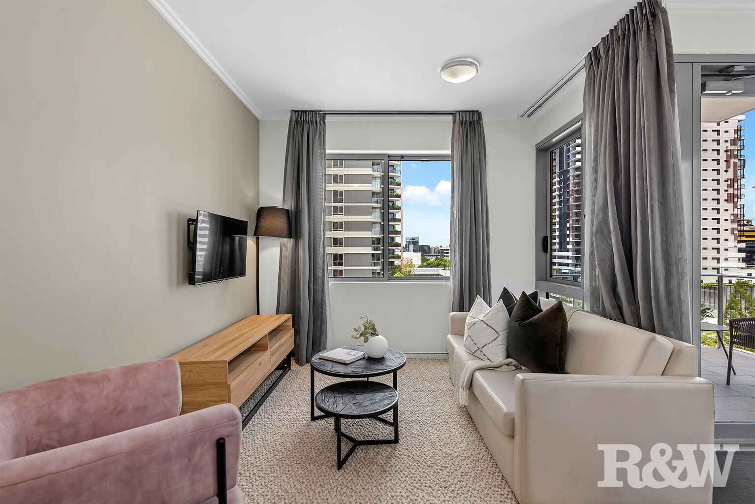 1009/35 Peel Street South Brisbane
