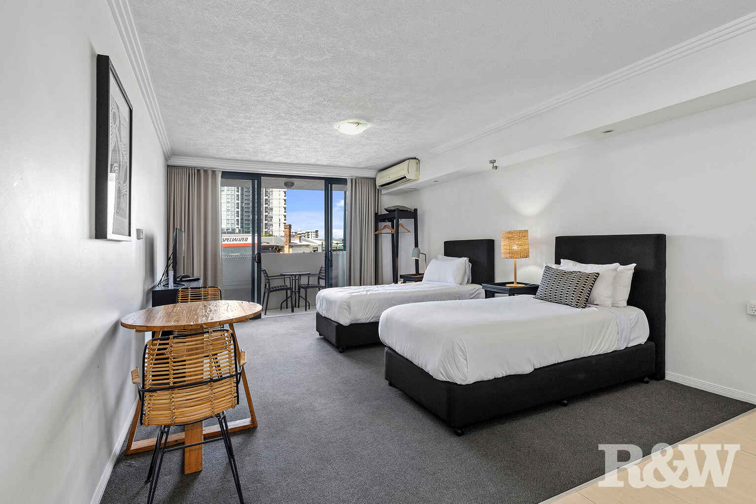 157/803 Stanley Street Woolloongabba