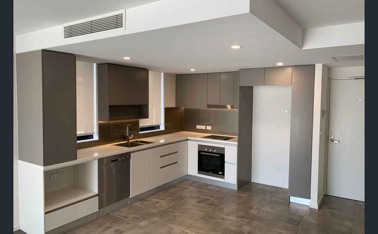 902/45 Wellington Road East Brisbane