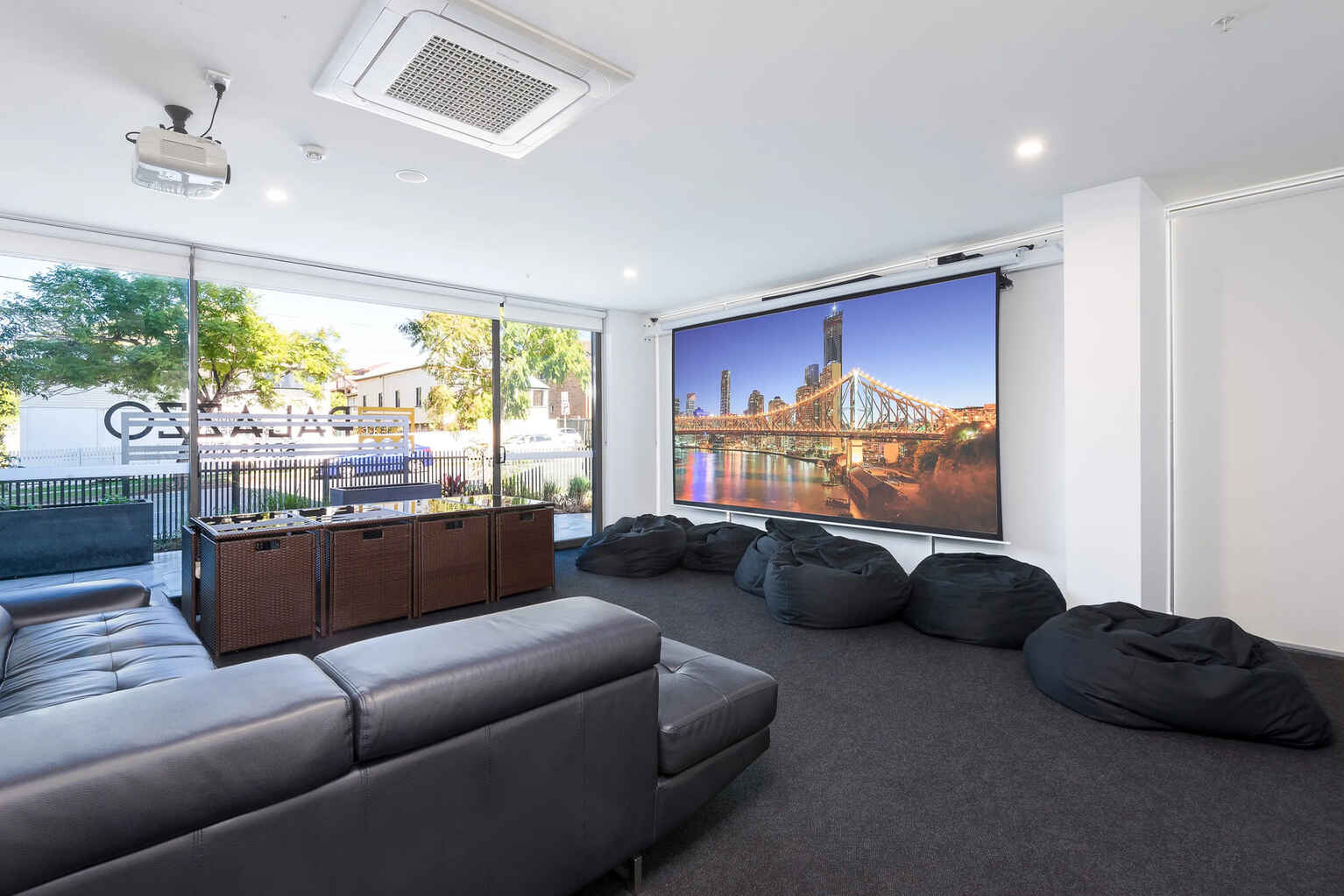 910/70-74 Carl Street Woolloongabba 910/70-74 Carl Street Woolloongabba