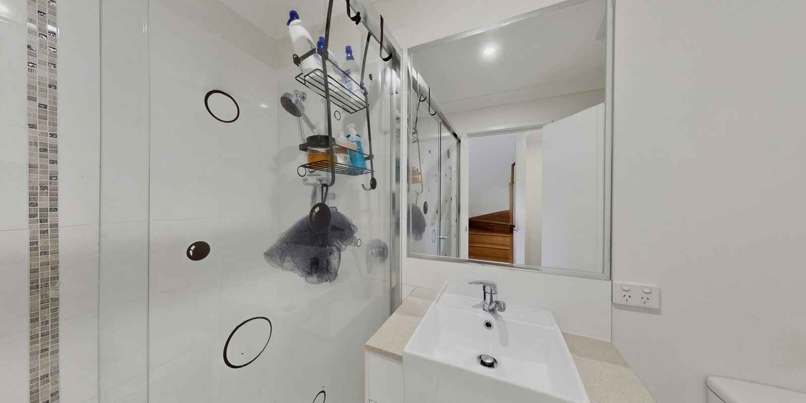 2/84 The Promenade Springfield Lakes