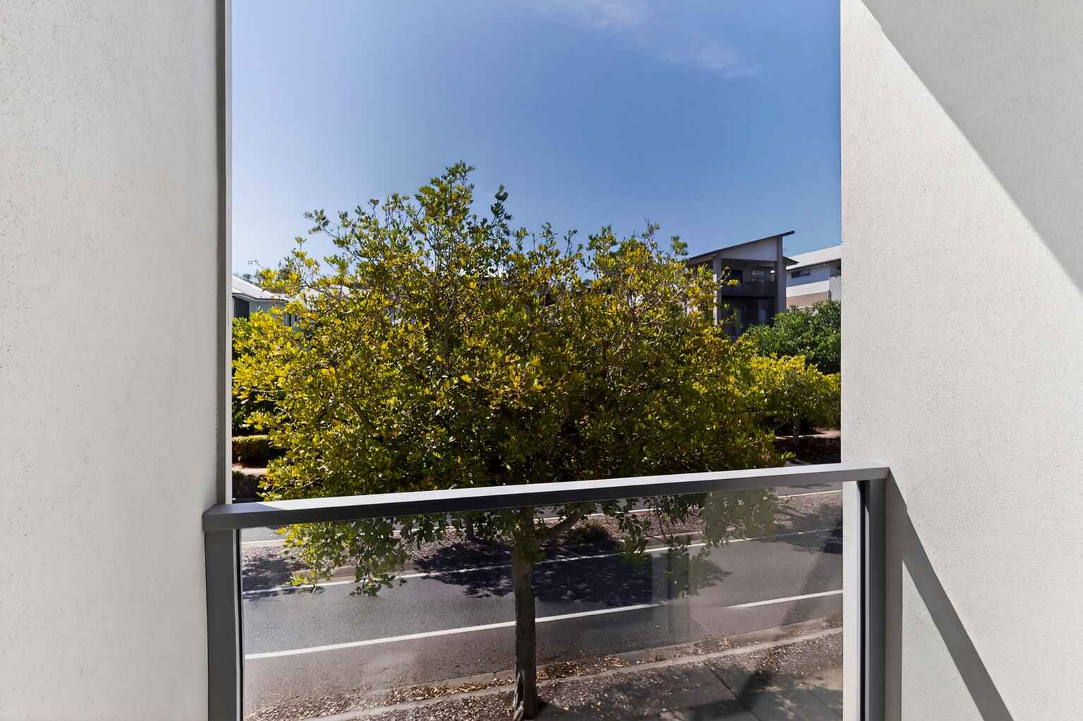 2/84 The Promenade Springfield Lakes