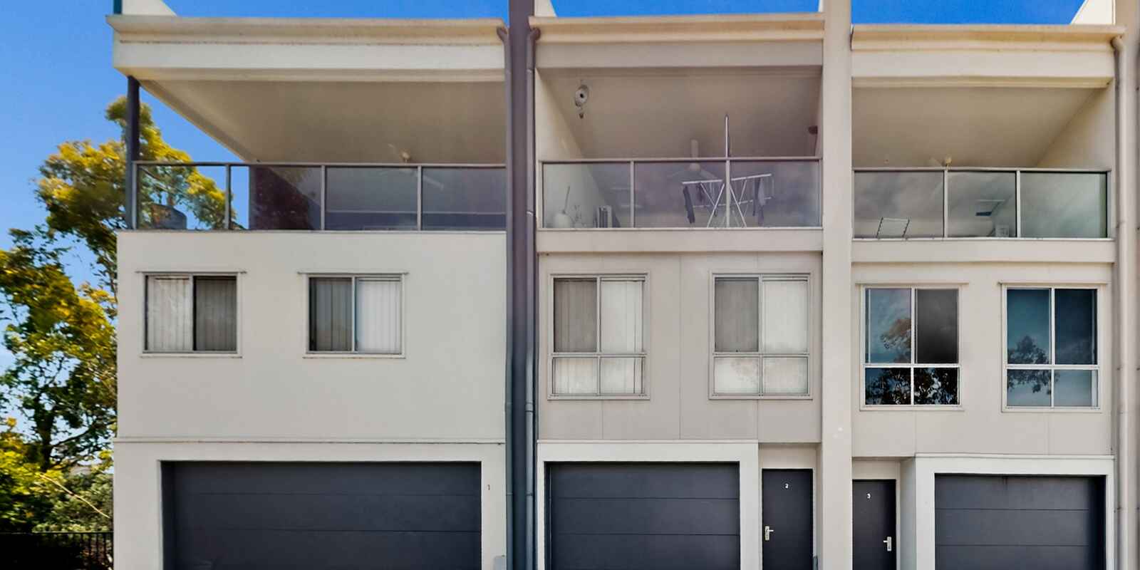 2/84 The Promenade Springfield Lakes