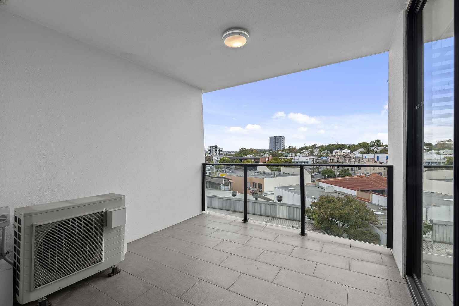 508/21 Nile Street Woolloongabba