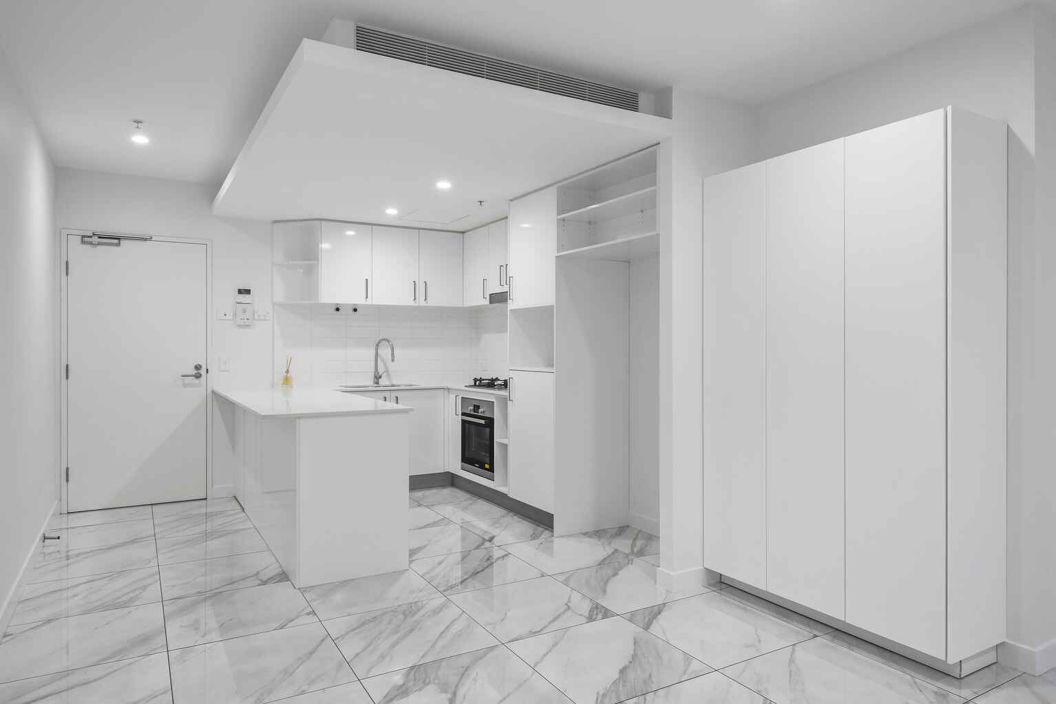 507/70 Carl Street Woolloongabba