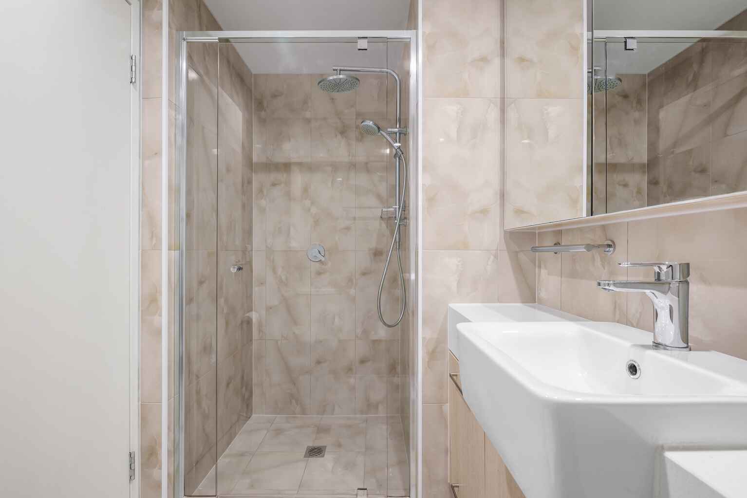 507/70 Carl Street Woolloongabba