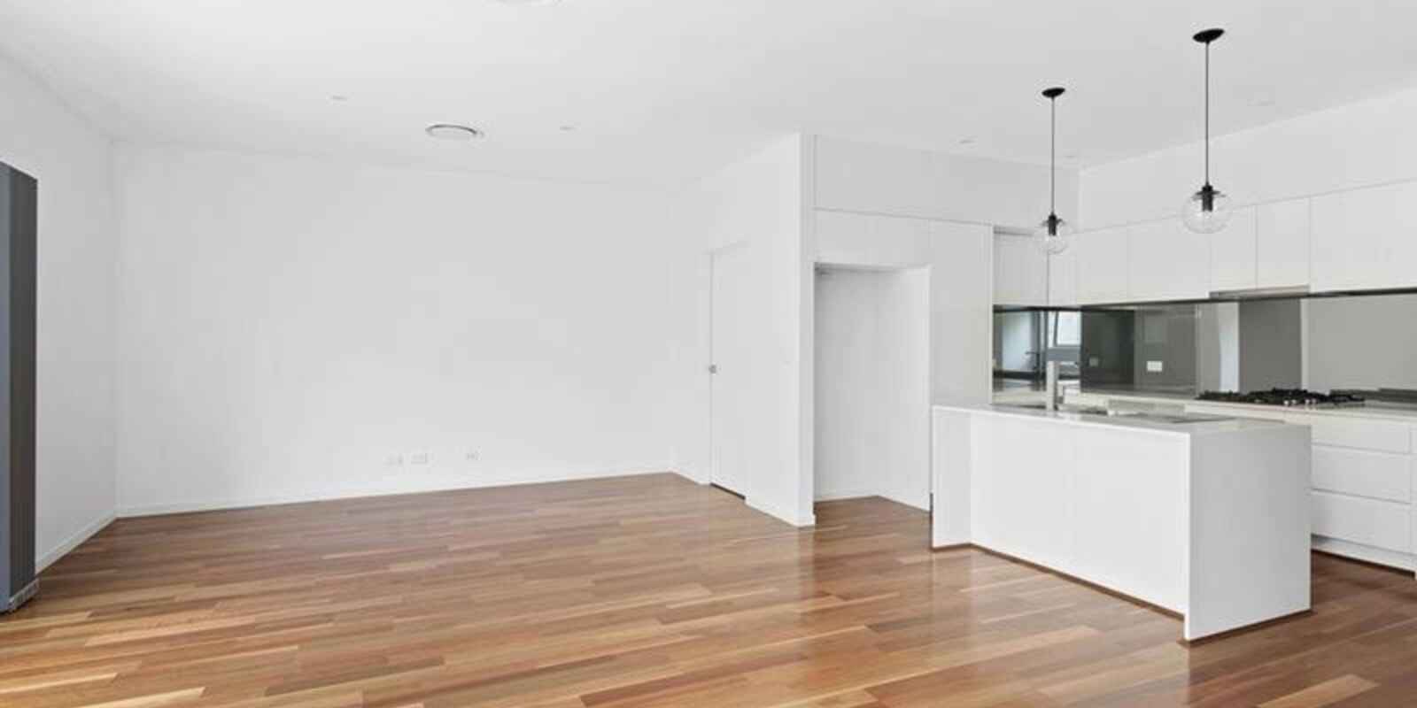 2/87 Jackson Street Hamilton