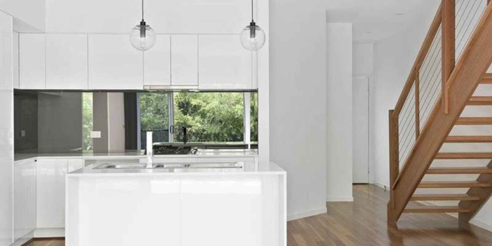 2/87 Jackson Street Hamilton