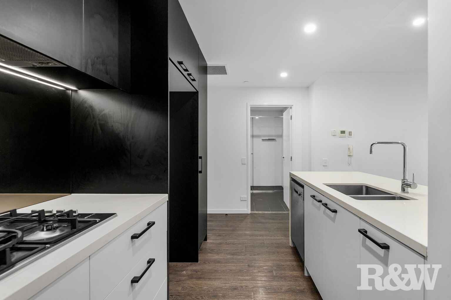 906/28 Wolseley Street Woolloongabba