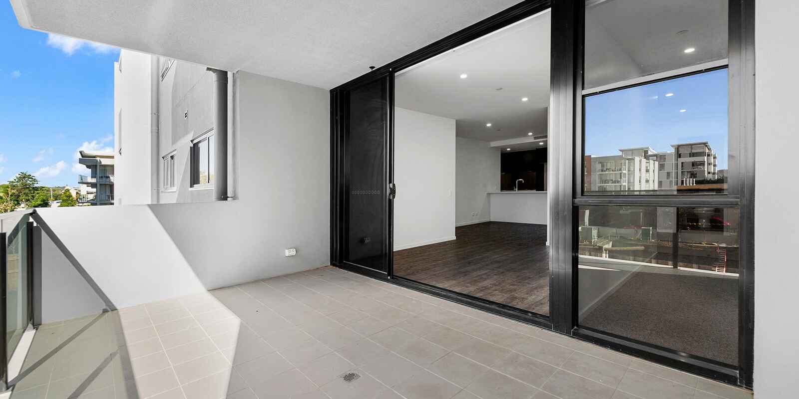 906/28 Wolseley Street Woolloongabba