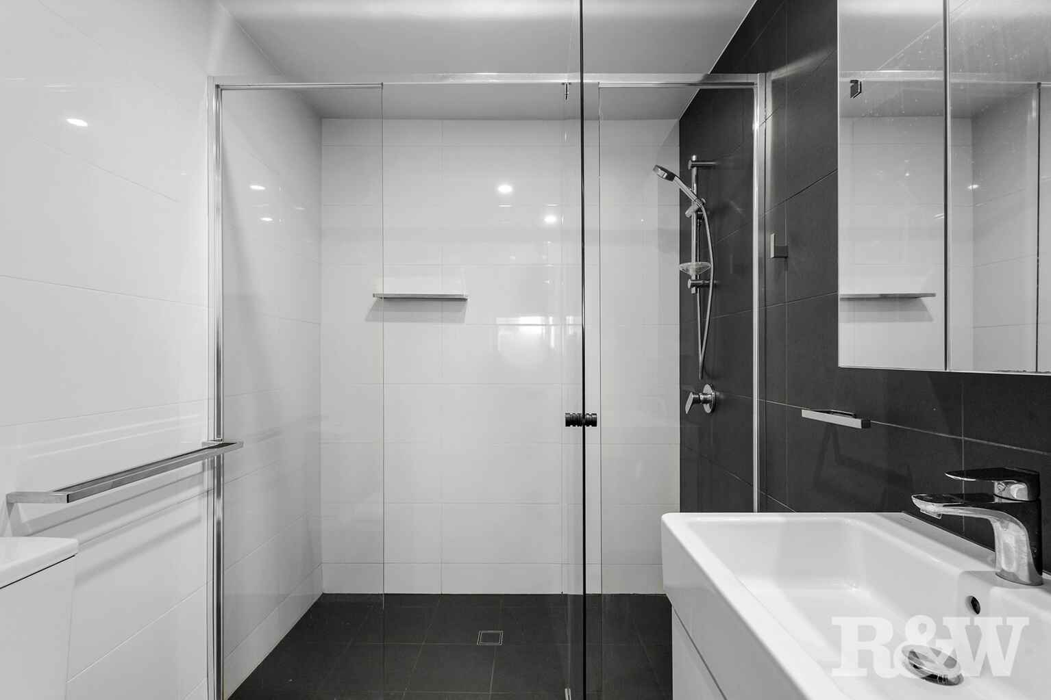 906/28 Wolseley Street Woolloongabba