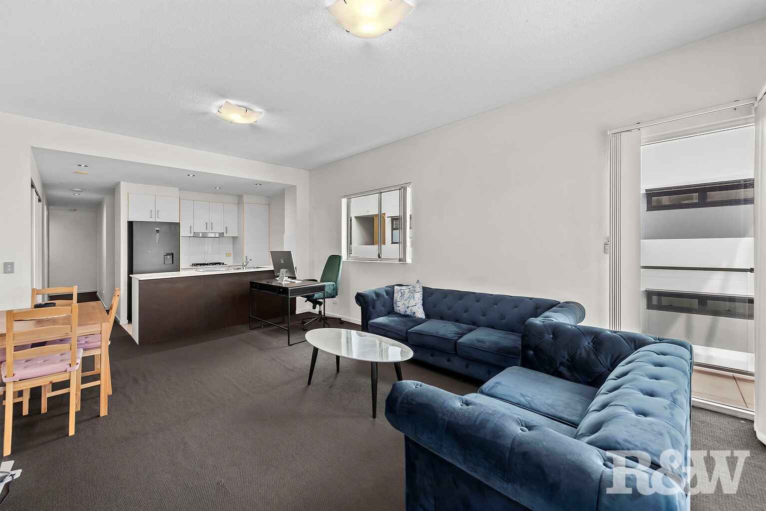 43/28 Ferry Road West End