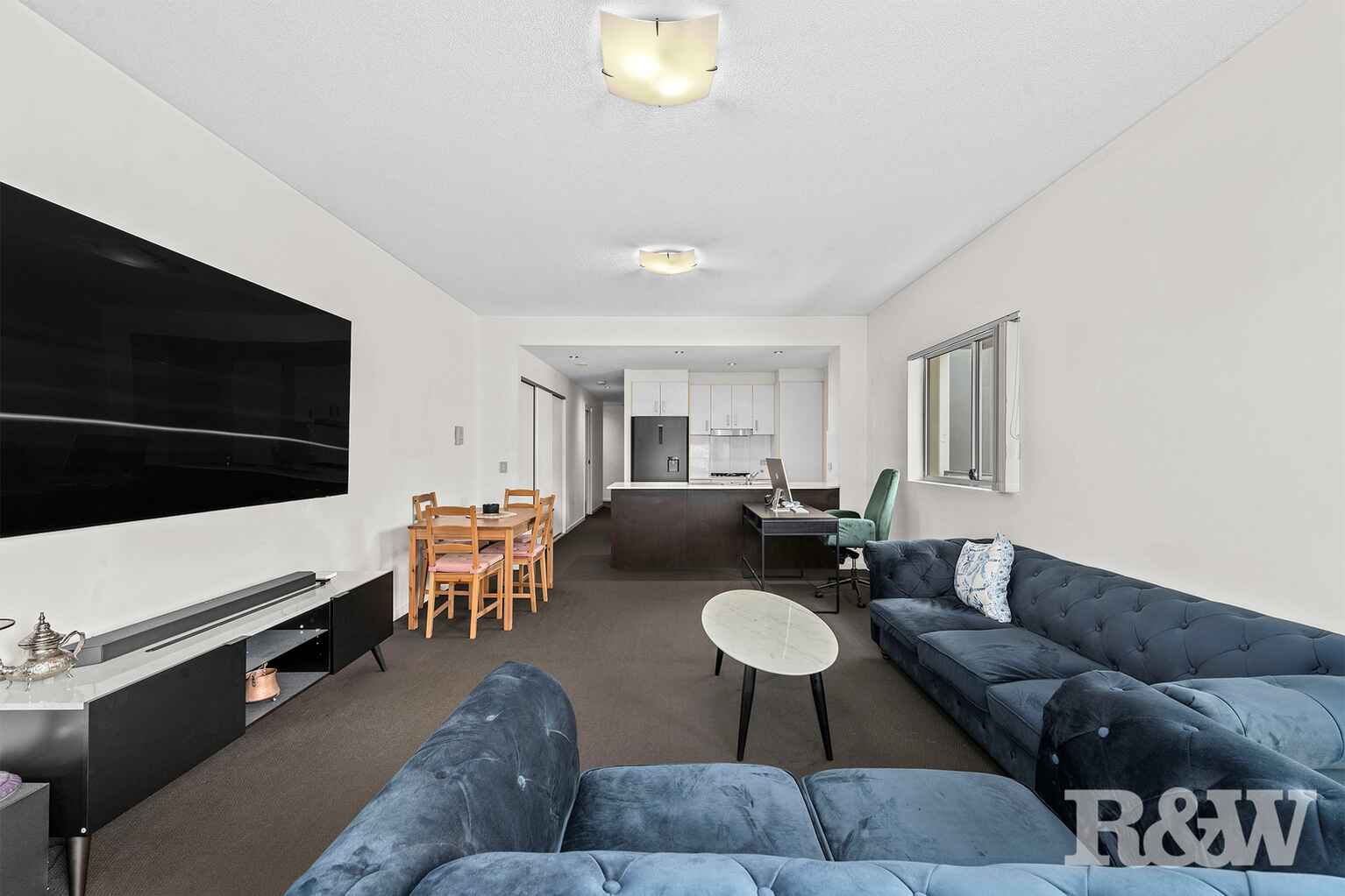 43/28 Ferry Road West End