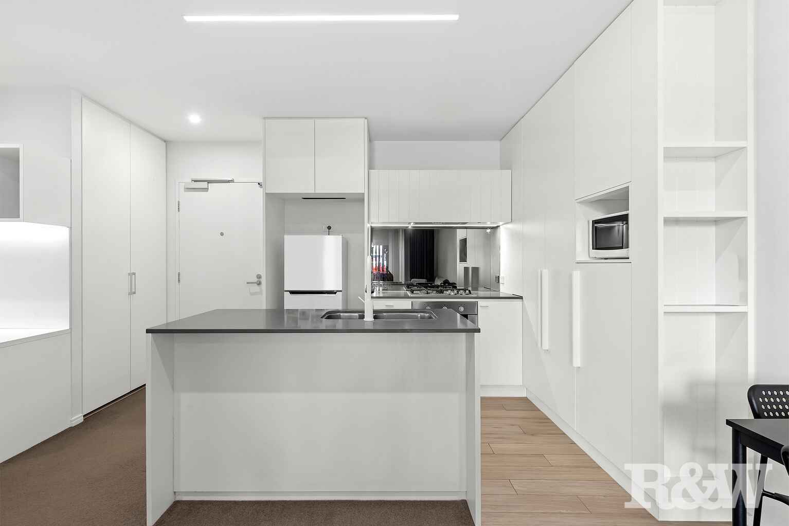 502/18 Hubert Street Woolloongabba