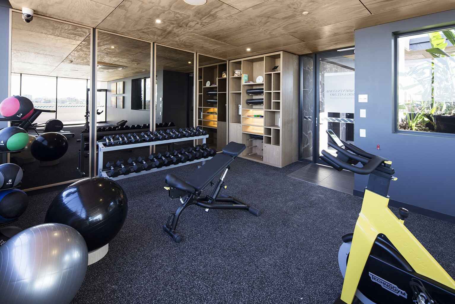 502/18 Hubert Street Woolloongabba