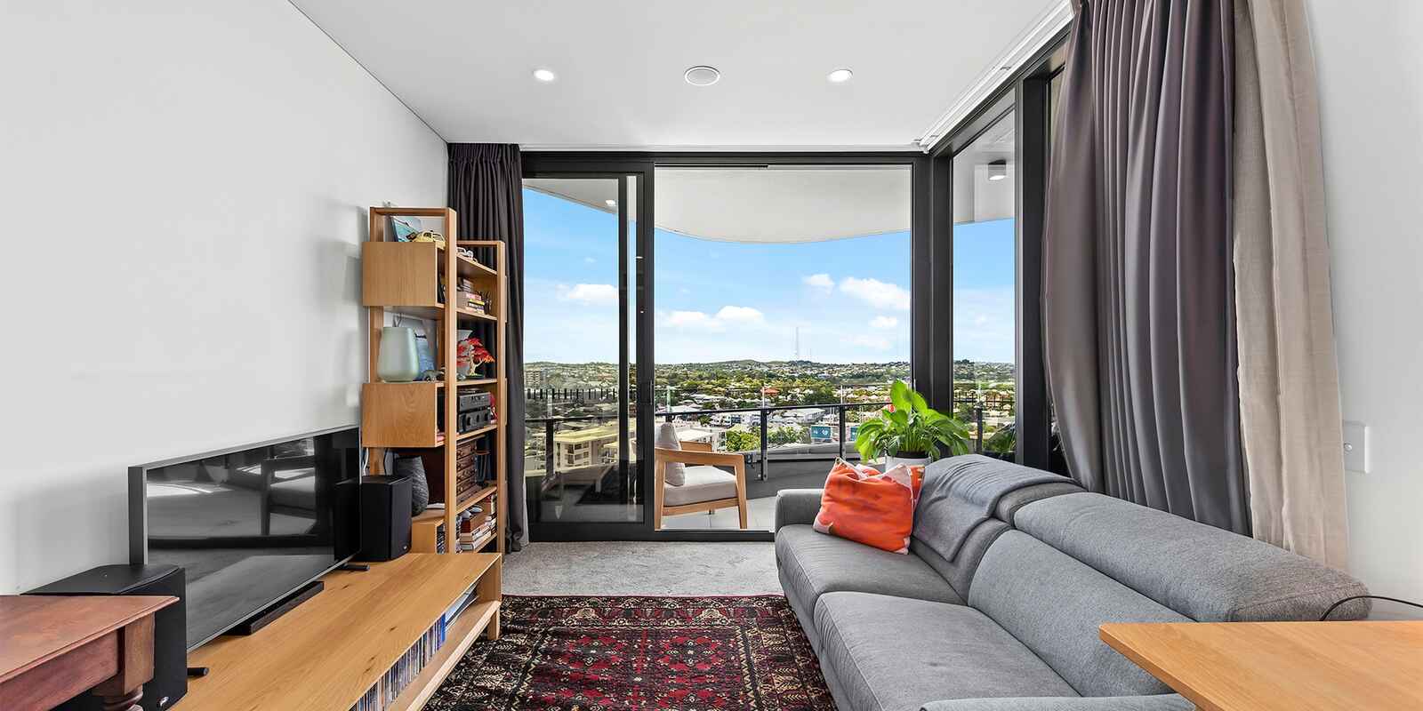 1705/62 Logan Road Woolloongabba