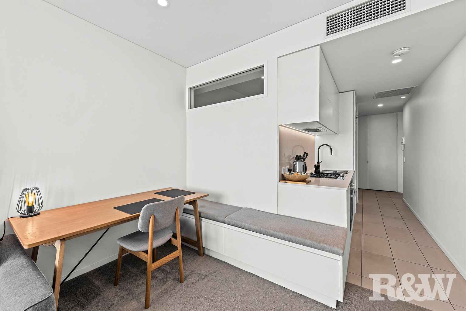 1705/62 Logan Road Woolloongabba