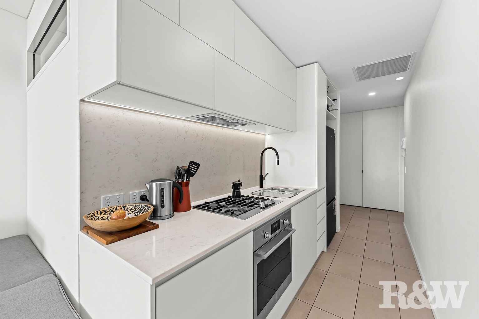 1705/62 Logan Road Woolloongabba