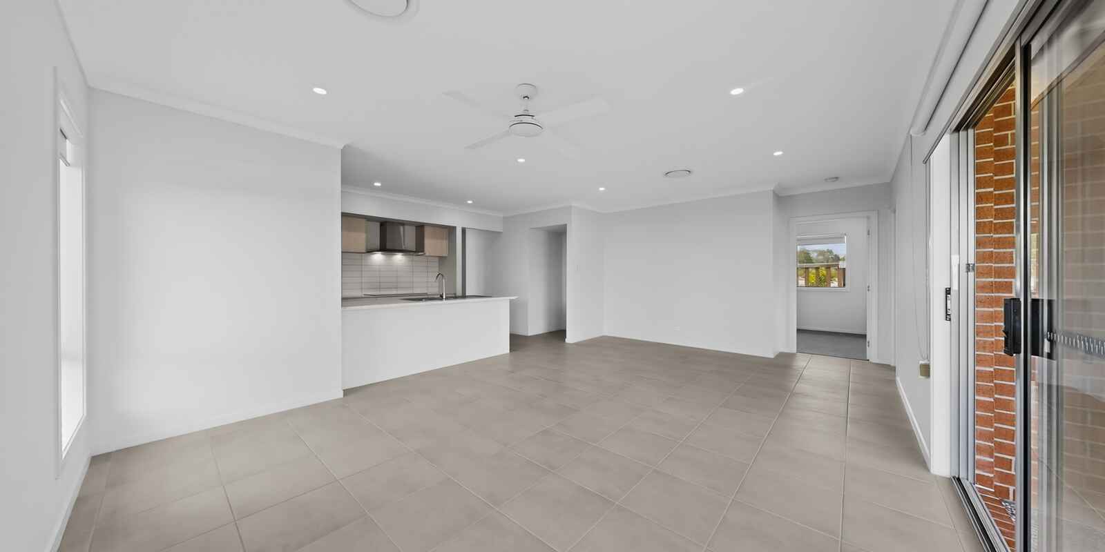 30 Hewett St Walloon