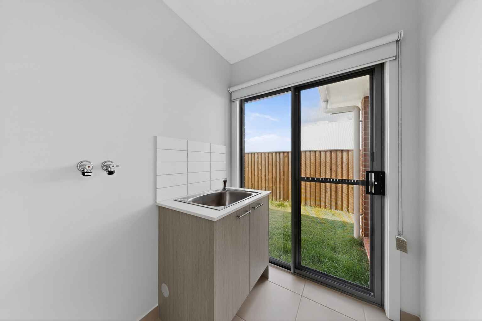 30 Hewett St Walloon