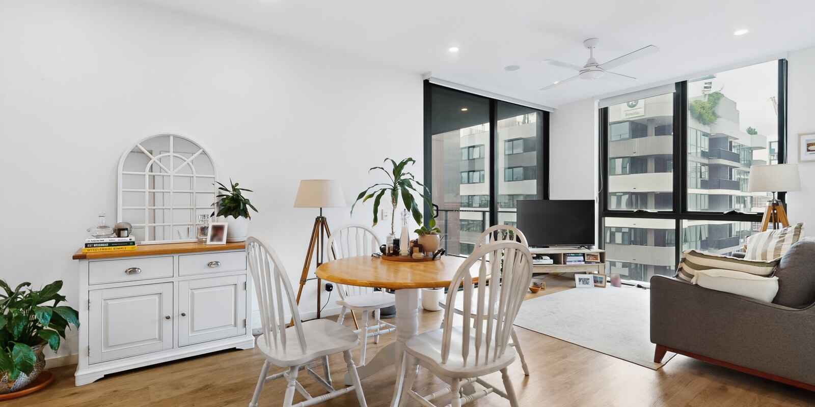 610/18 Duke Street Kangaroo Point