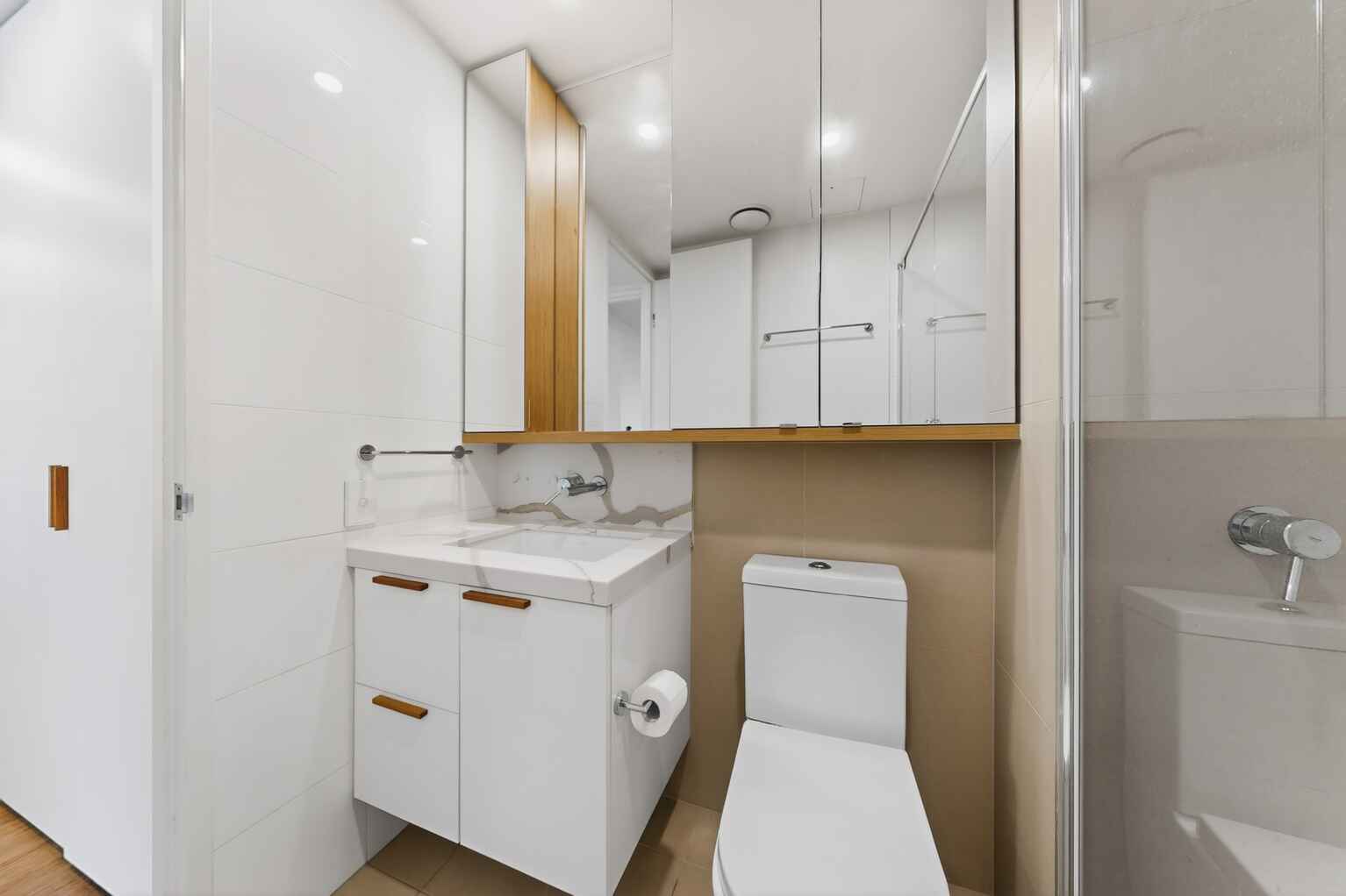 610/18 Duke Street Kangaroo Point