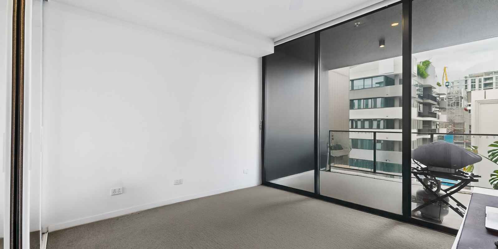 610/18 Duke Street Kangaroo Point