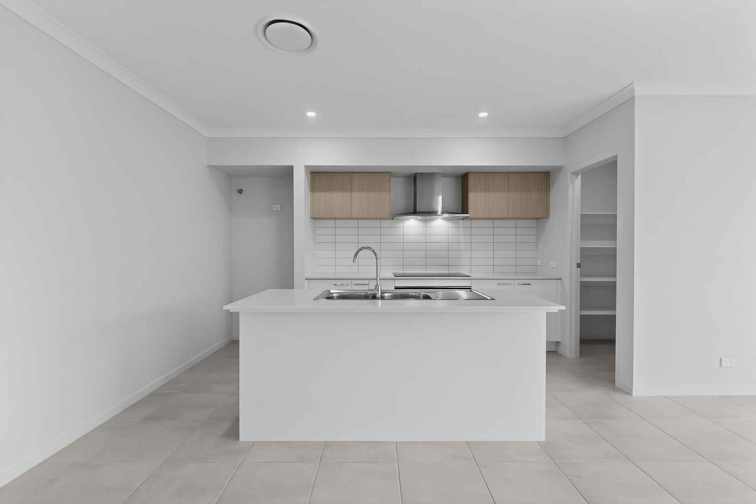 27 Hewett St Walloon 27 Hewett St Walloon