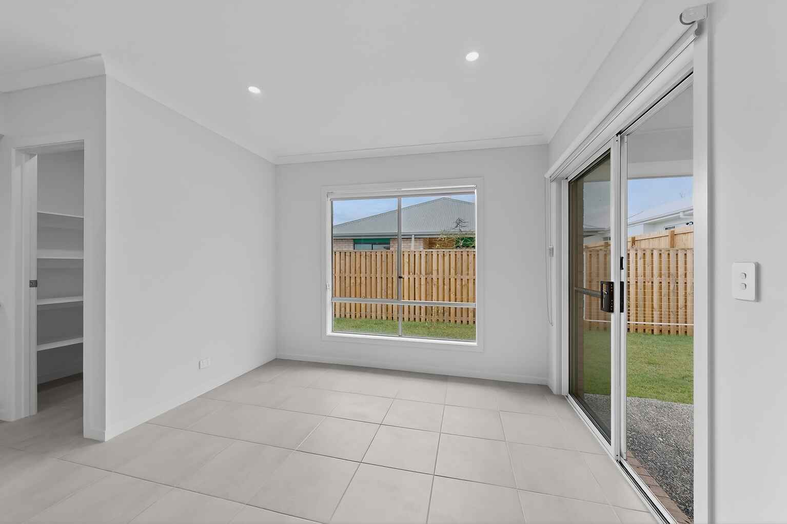 27 Hewett St Walloon 27 Hewett St Walloon